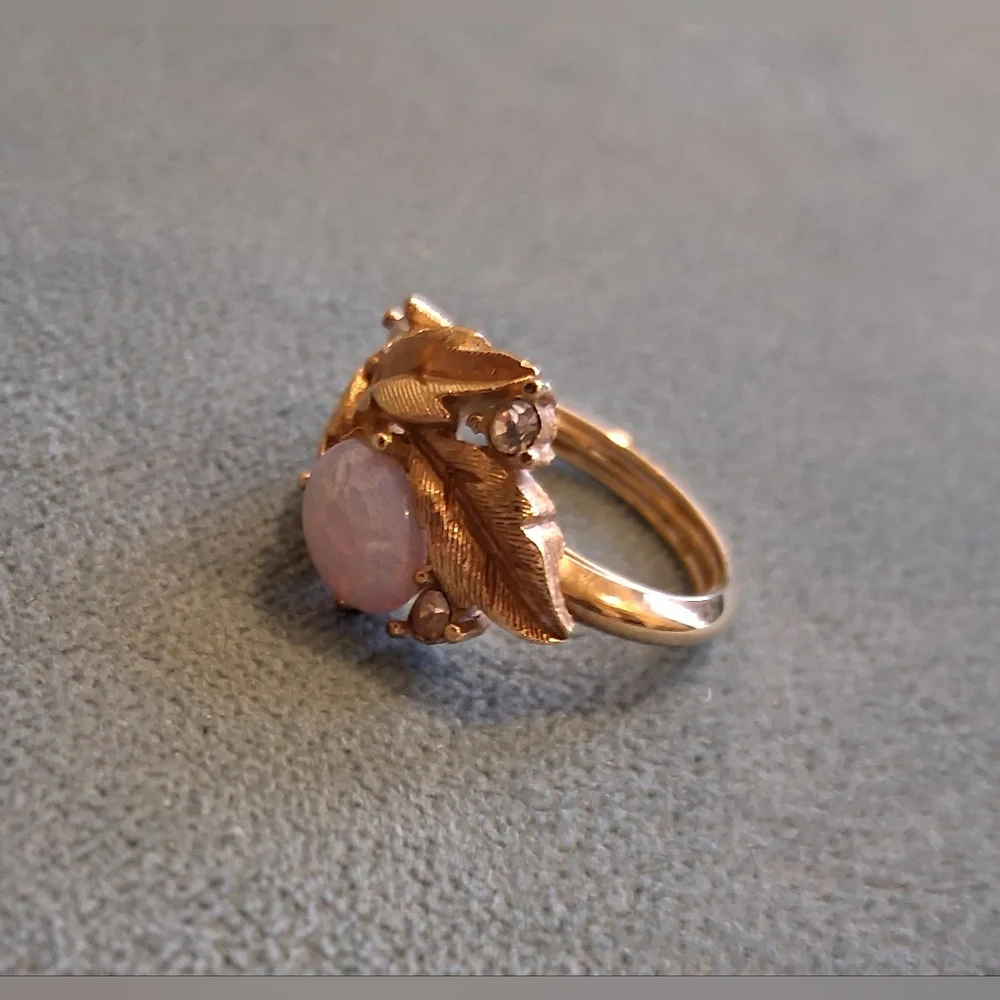 Costume Ring with Faux Opal Stone,Avon